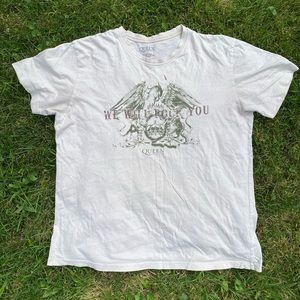 Vintage Queen Band Tee